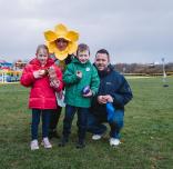 News article 5th April 2016 Smokefree left_to_right_Daisy_Kim_Barret_Andrew_and_Andrew_Seddon